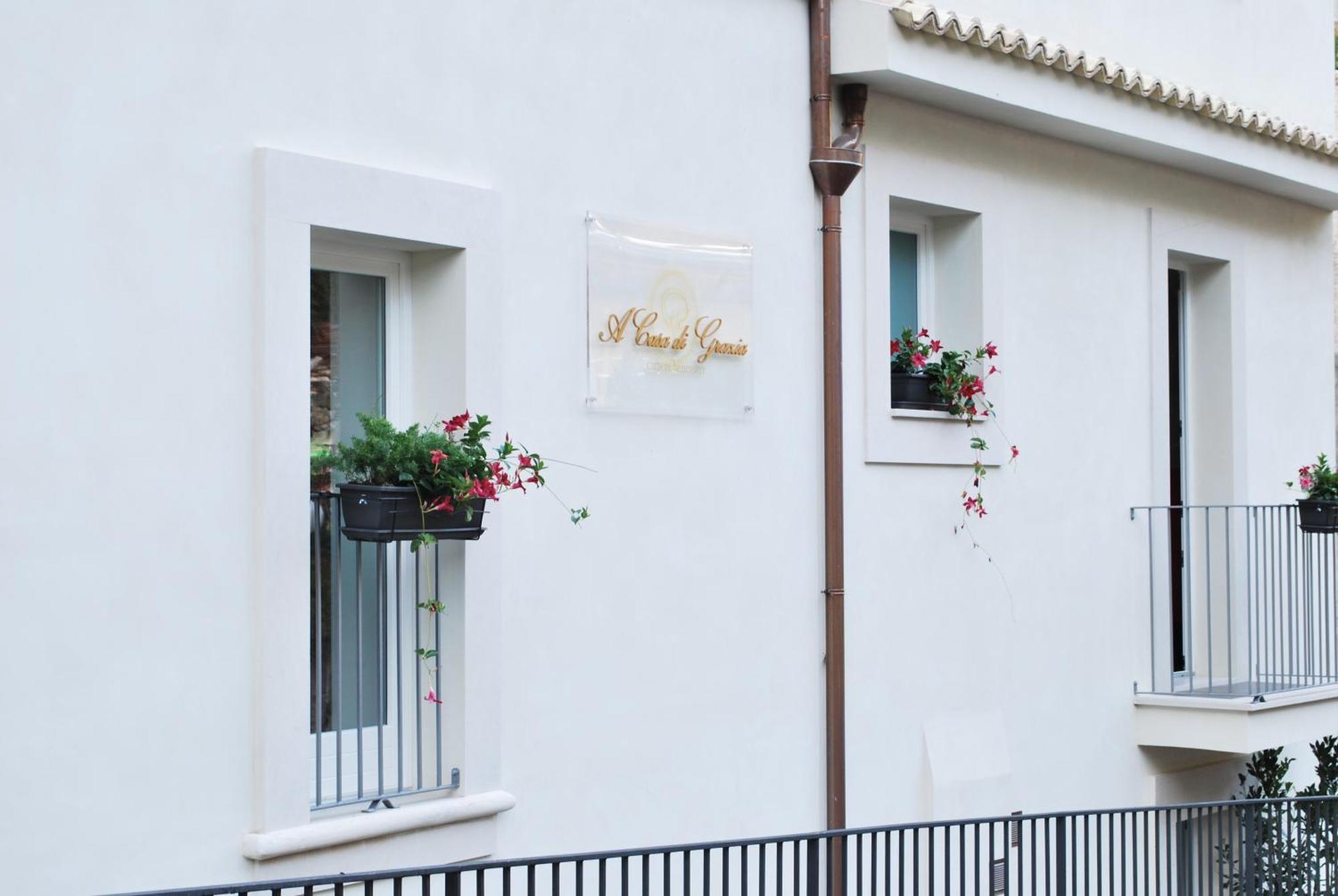 A Casa Di Grazia Bed & Breakfast Ragusa Exterior foto